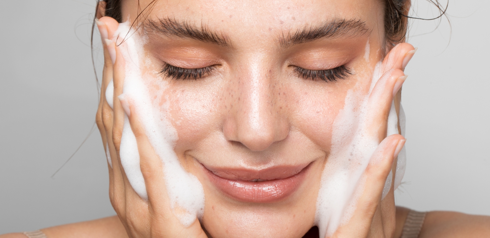 Jak pielęgnować skórę po zabiegach kosmetologicznych